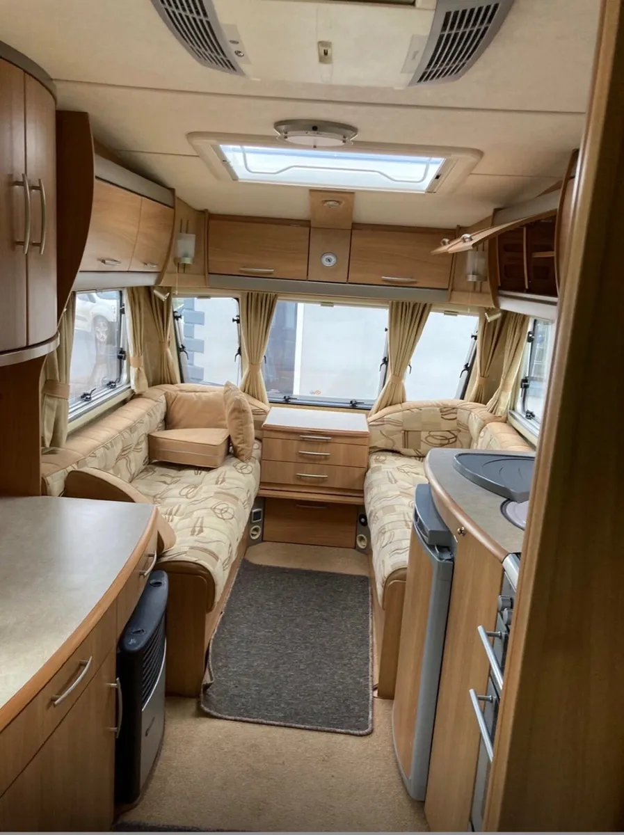 Swift Challenger 480 - Image 4