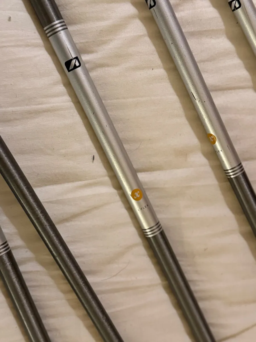 T100s irons x stiff 4-PW - Image 3