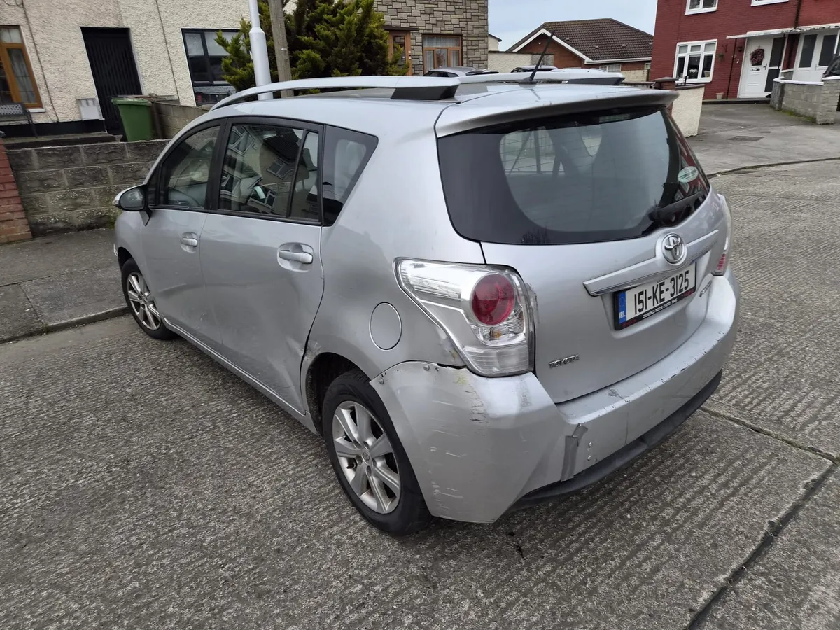 Toyota verso 7 seater - Image 3