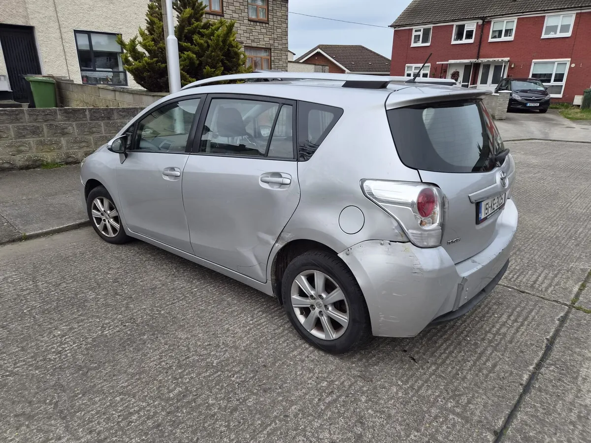 Toyota verso 7 seater - Image 2