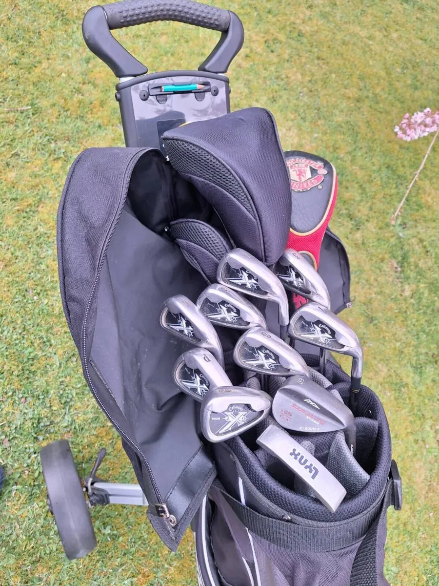Golf clubs, full set, bag and trolley - Image 2