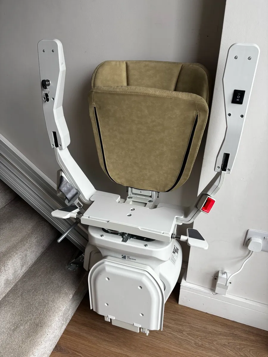 Ergo Straight Stairlift - Image 2