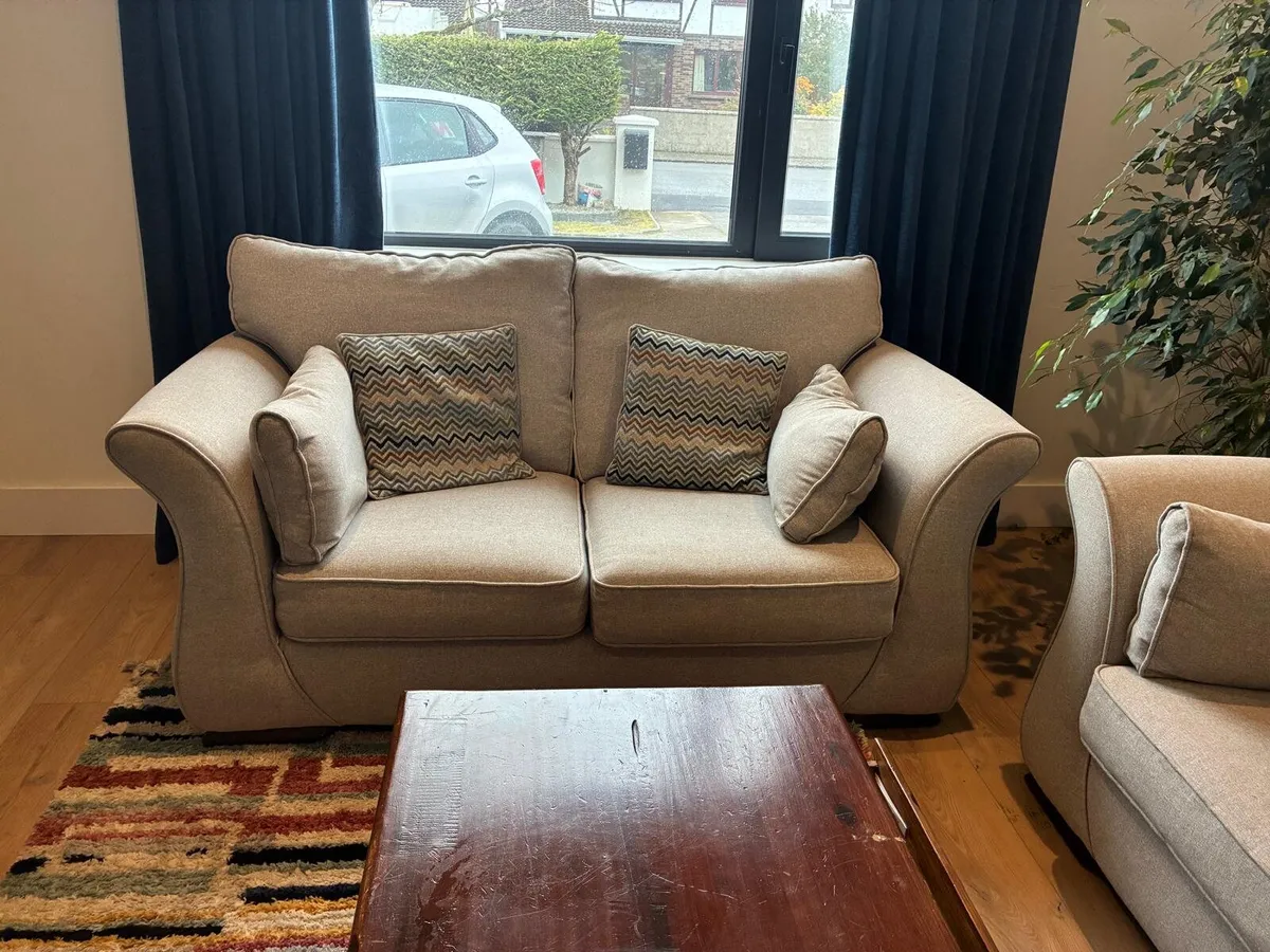 Suite of Furniture - Image 3