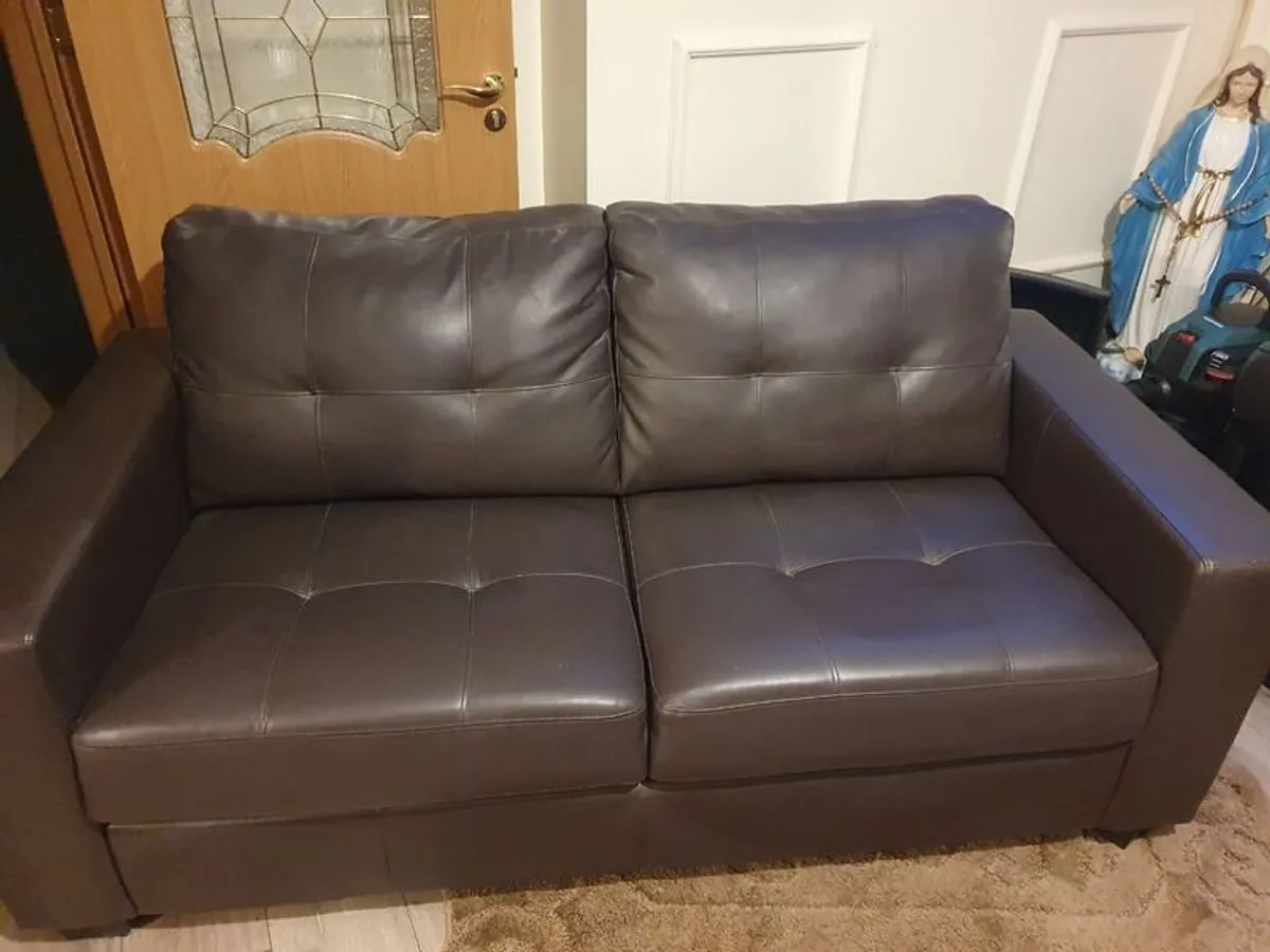 Leather sofas - Image 1