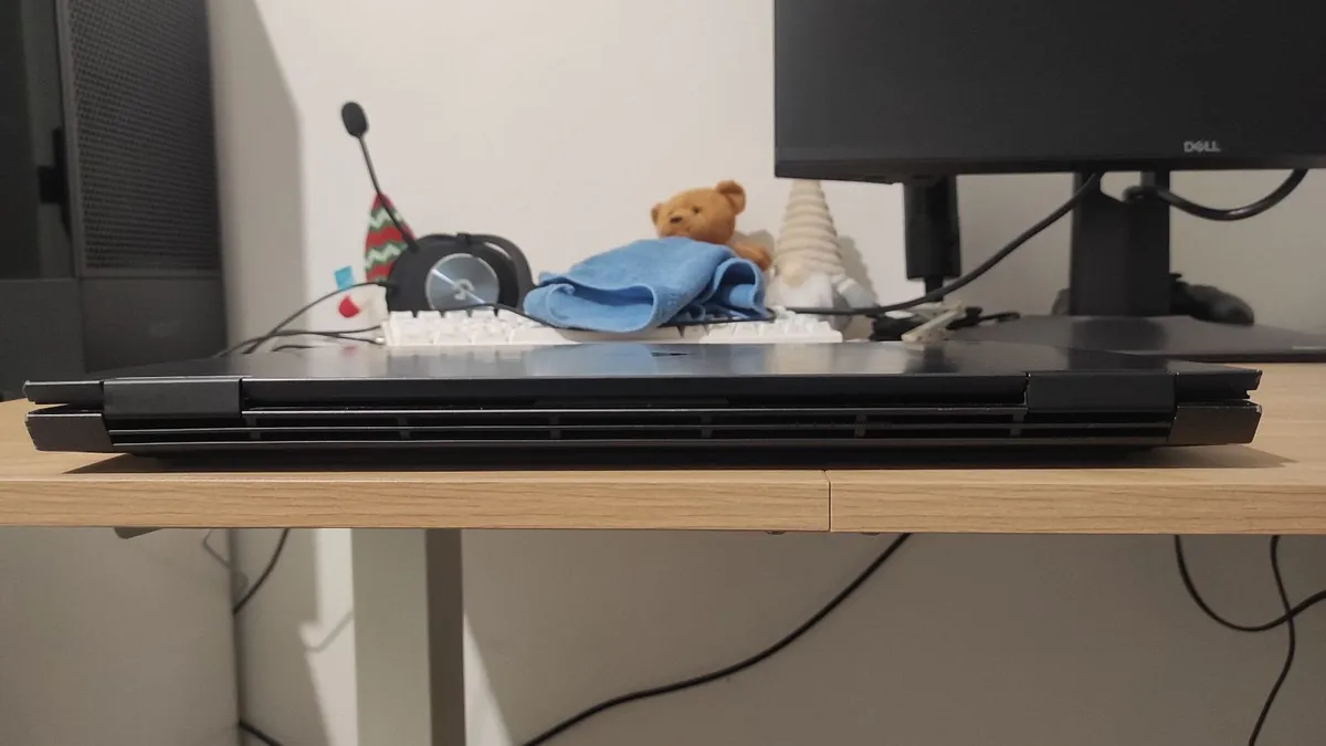 HP Omen 16 Gaming Laptop - RTX 3070, Ryzen 7, 16GB - Image 3