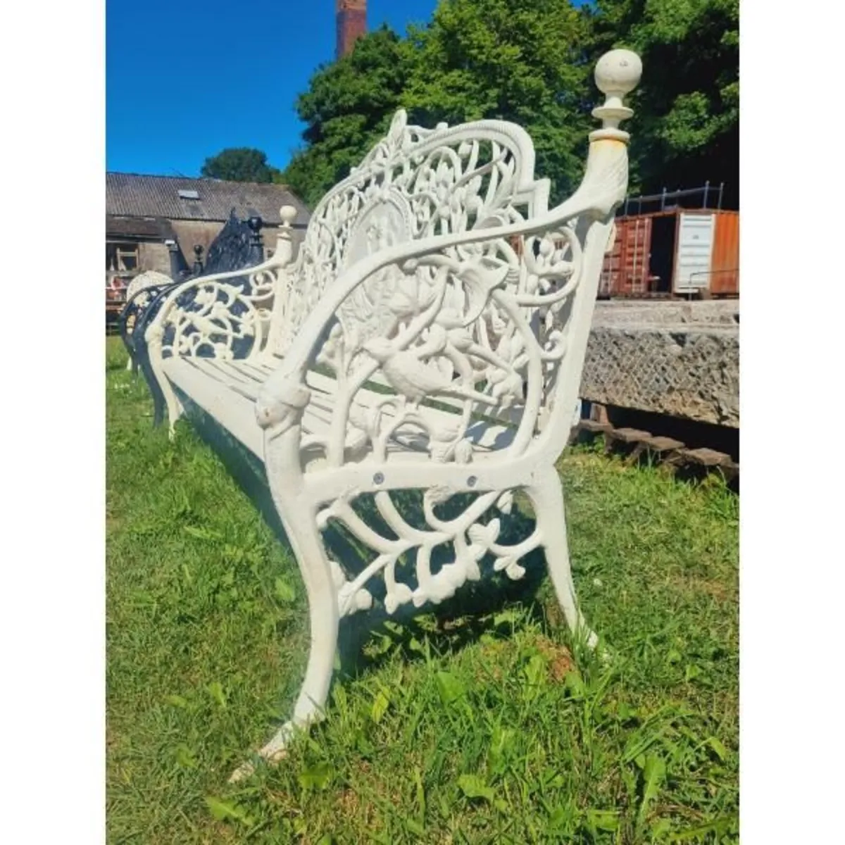 Bench Large White Cast Iron Lady Bench CH-R-S126-W - Image 2