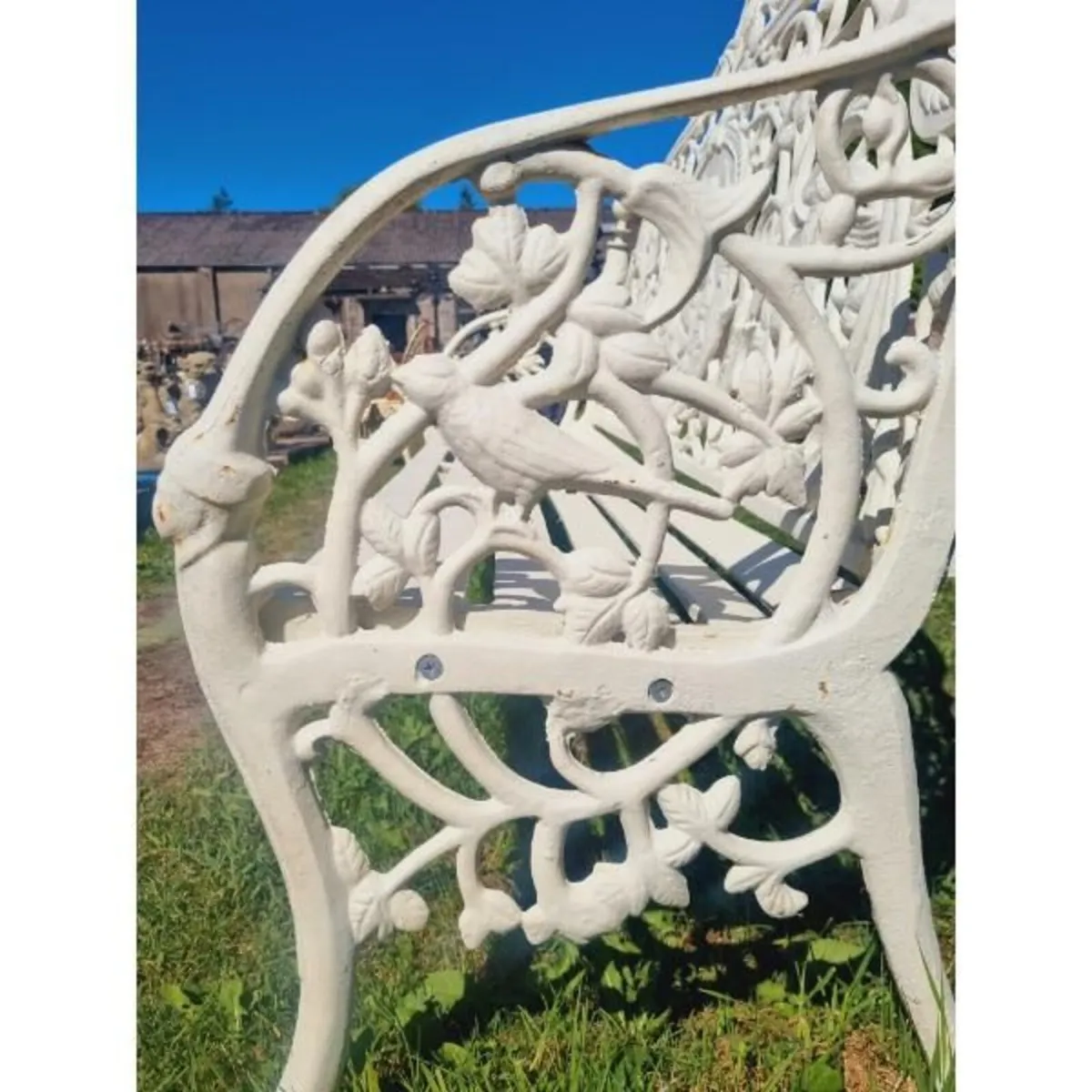 Bench Large White Cast Iron Lady Bench CH-R-S126-W - Image 3