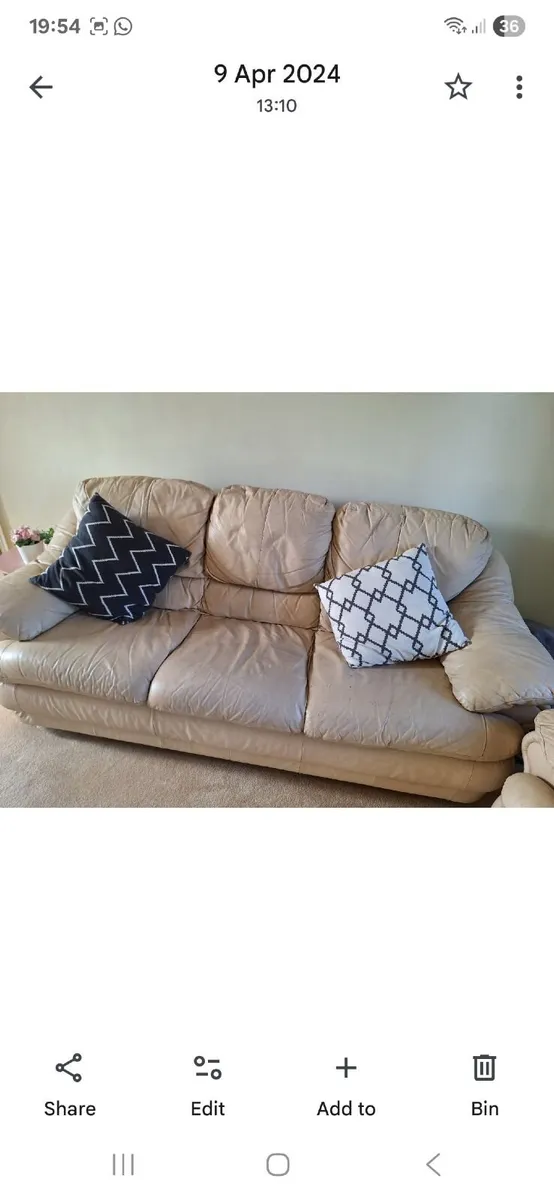 3 piece suite  cream leather - Image 2
