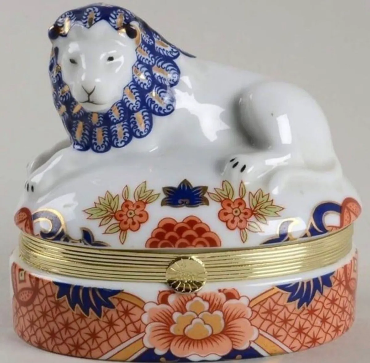 Vintage Sadex Trinket box