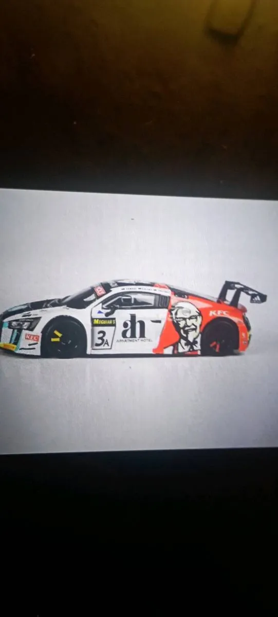 AUDI R8 LMS ,#5 ASH KFC  BATHURST 12 HOURE 2017 . - Image 4