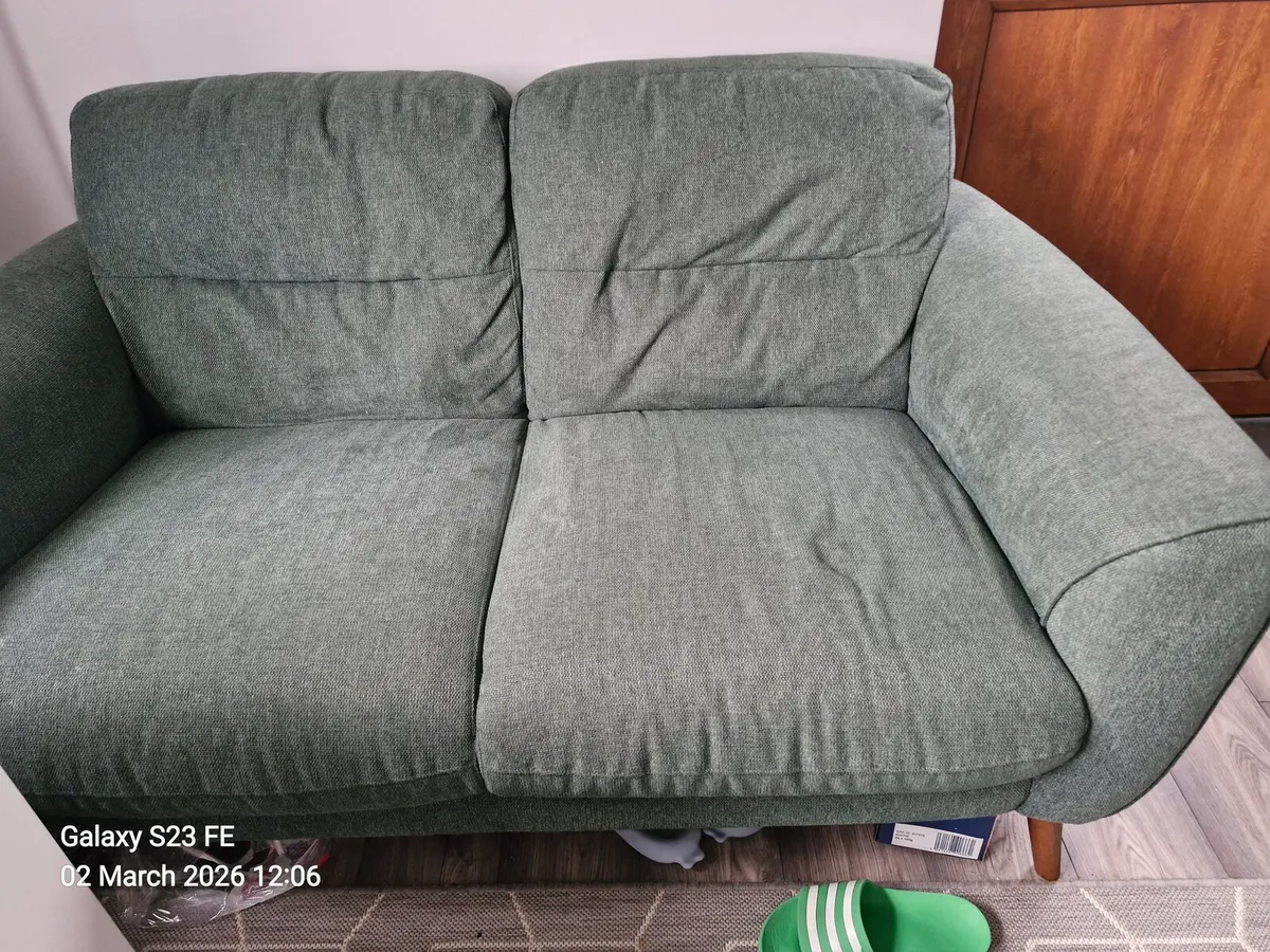 Couch 2 seater - Image 1