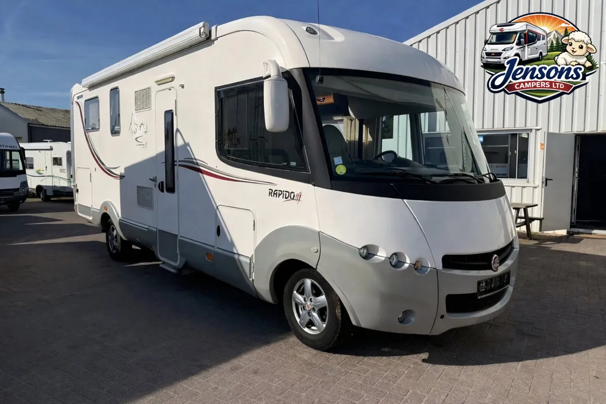 2011 RAPIDO 9092DF ISLAND BED A-CLASS 👀 - Image 1