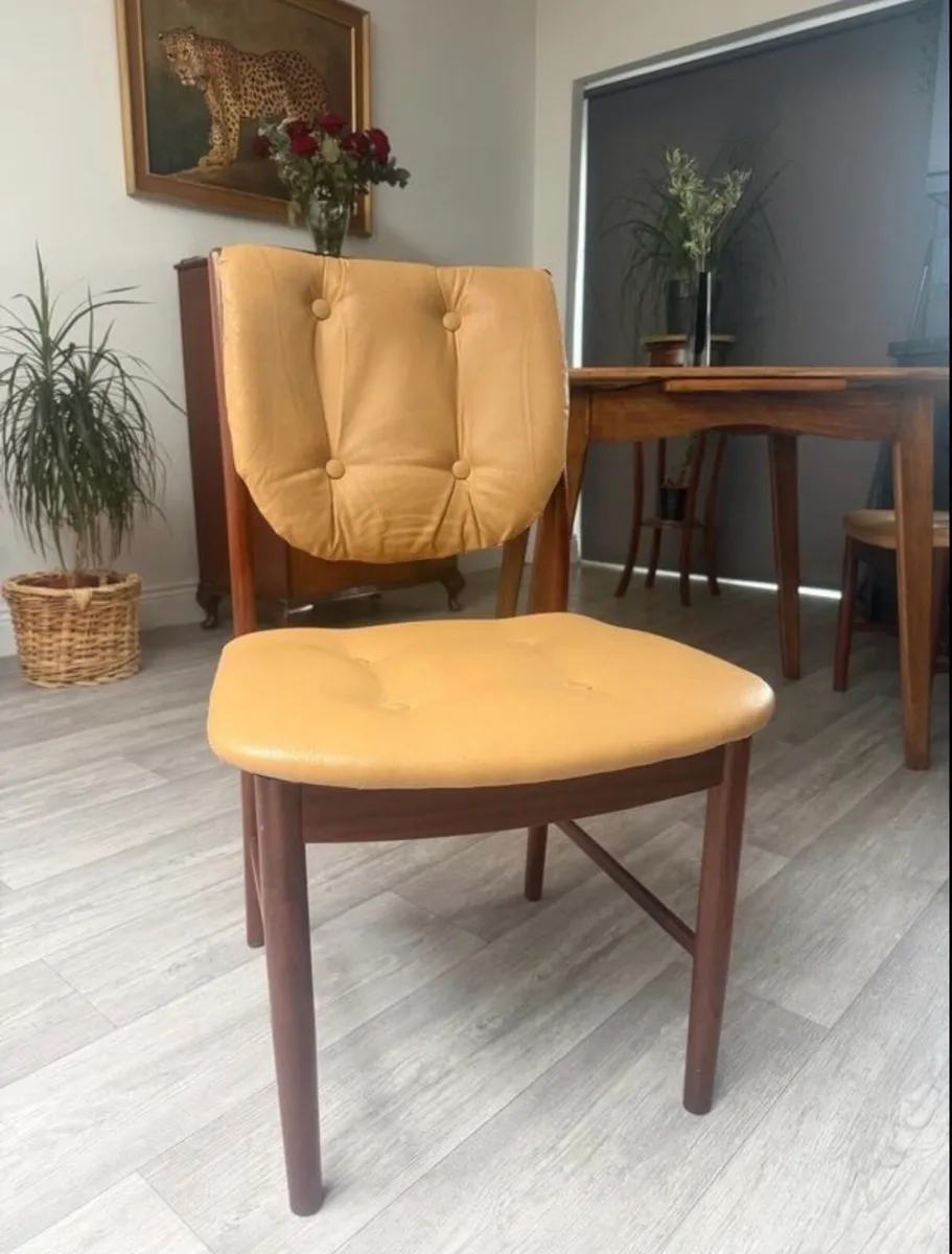 Mid Century Dining Chairs x 2 - Image 3
