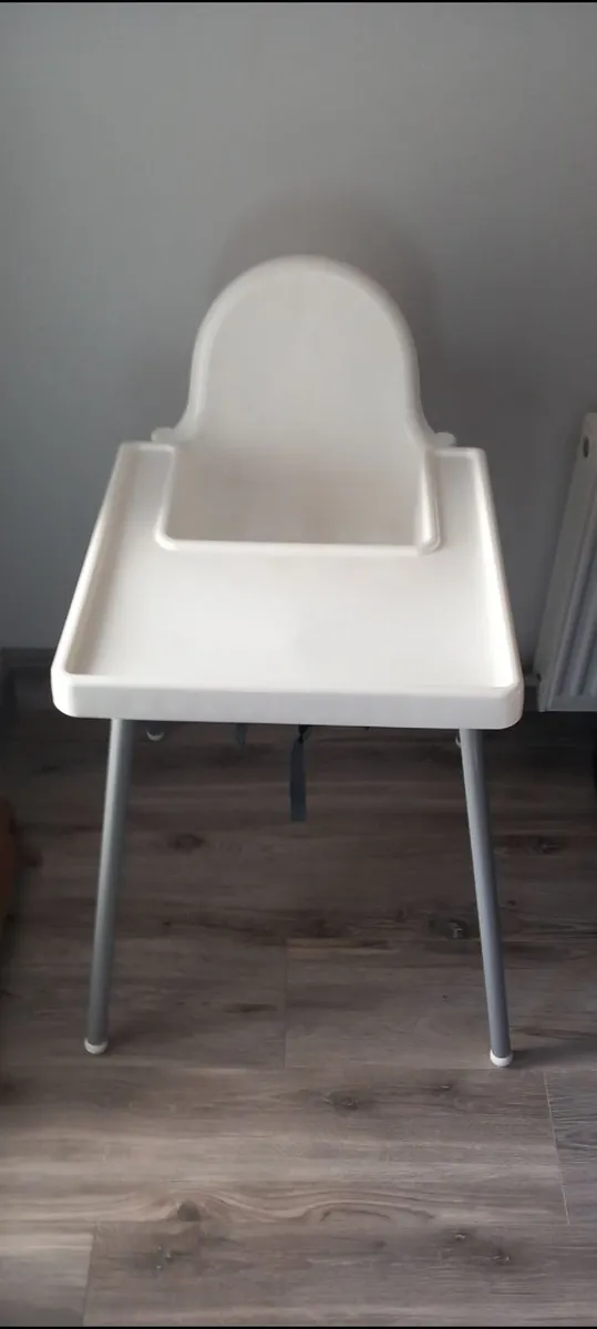 Baby buggy, travel cot and high chair - Image 4