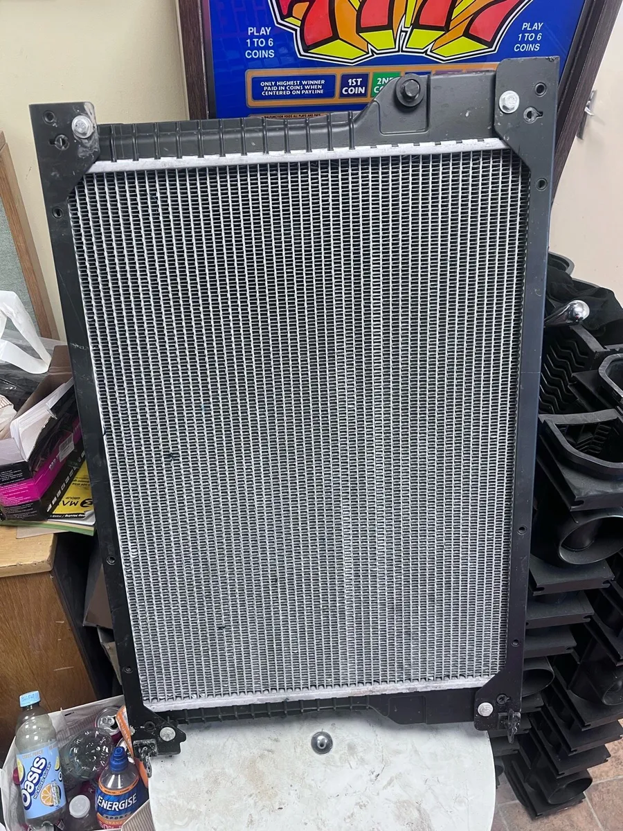 Jcb radiator - Image 1