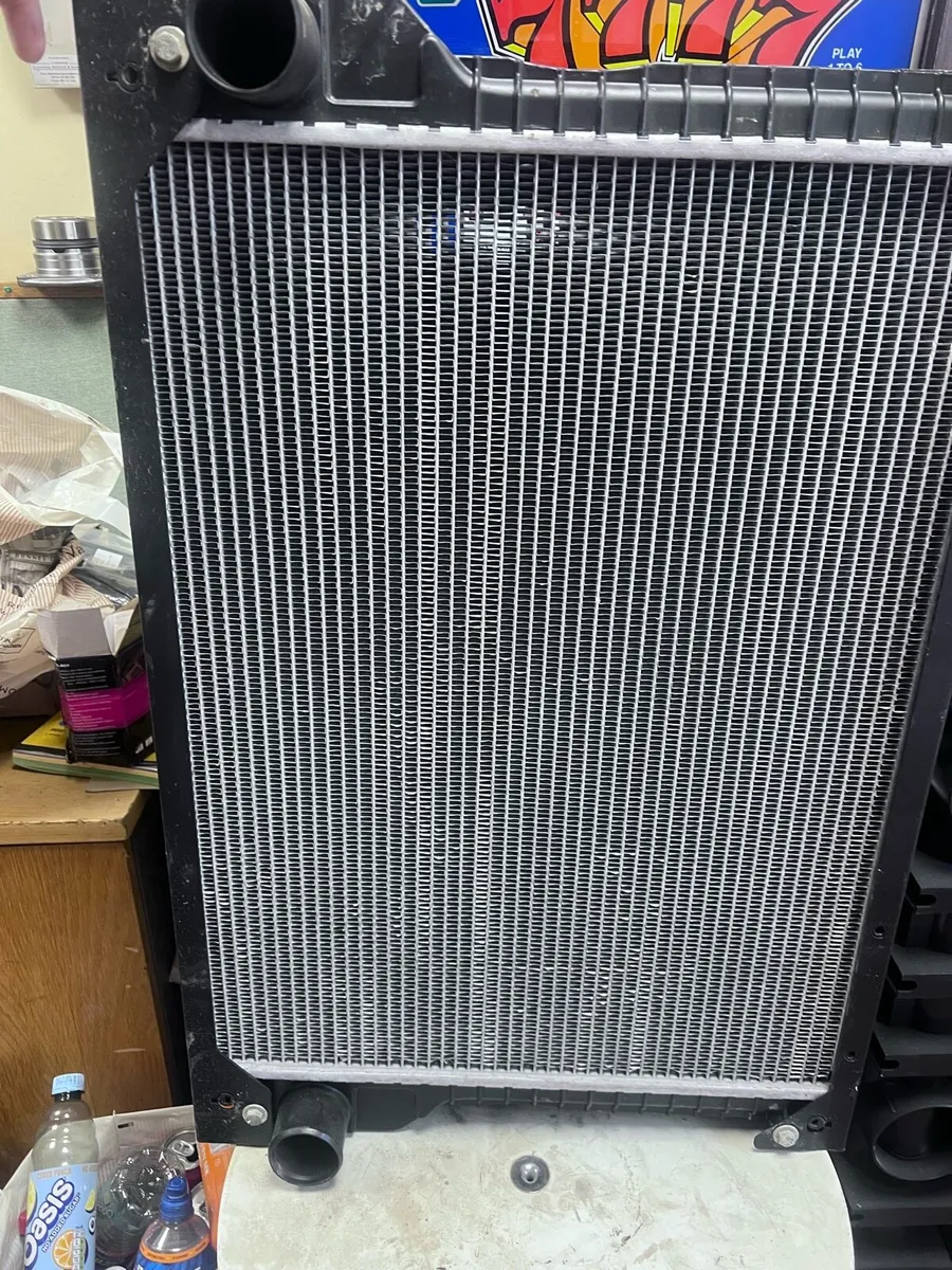 Jcb radiator - Image 2