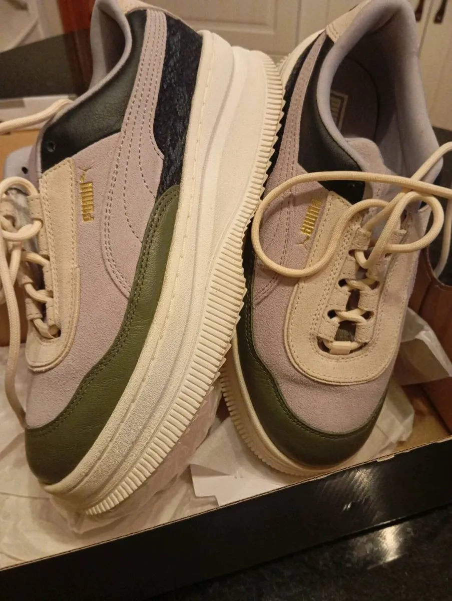 Puma runners . - Image 3