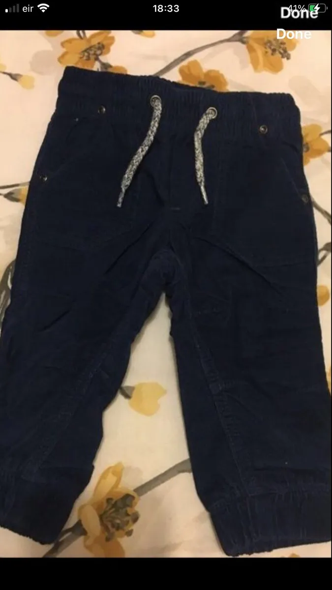 Boys BNWT jeans 4/6 mths €5 - Image 1