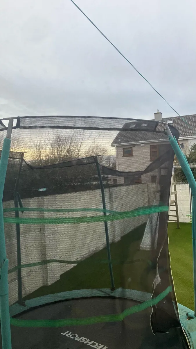 Trampoline 8ft - Image 2
