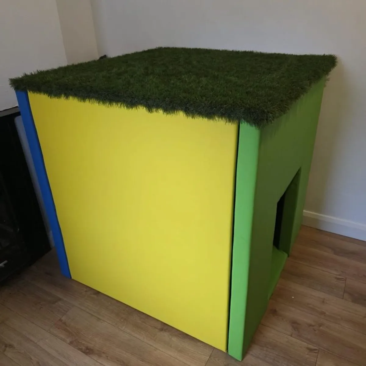 Sensory Room Dark Den - Image 3