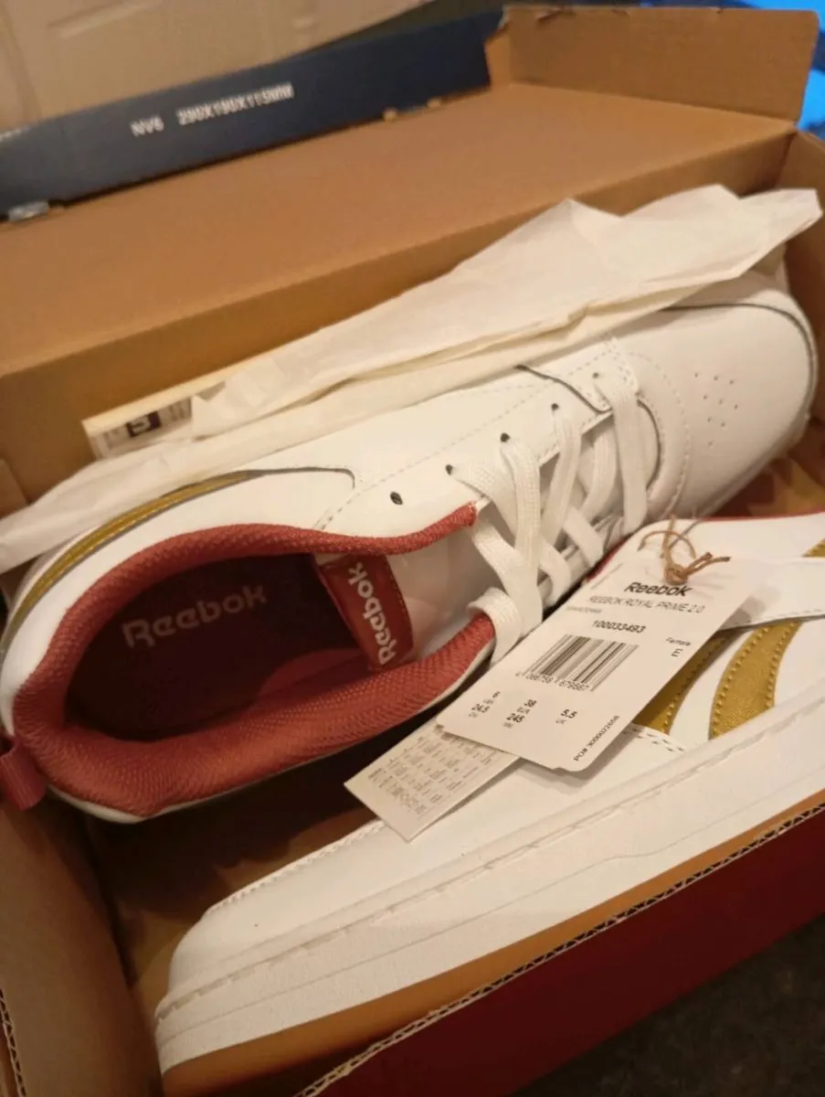 Reebok trainers . - Image 3