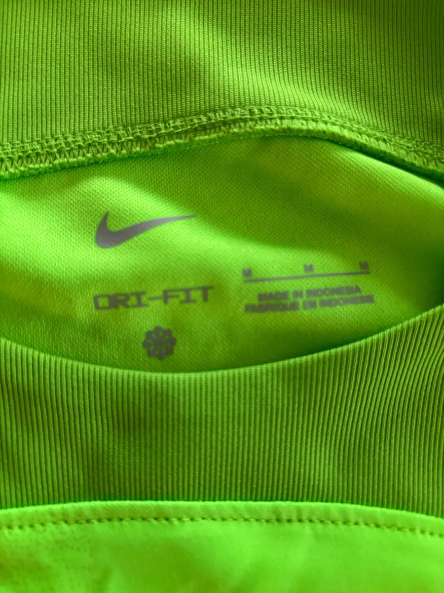 PSG Goalkeeper Jersey 2022 - Image 4