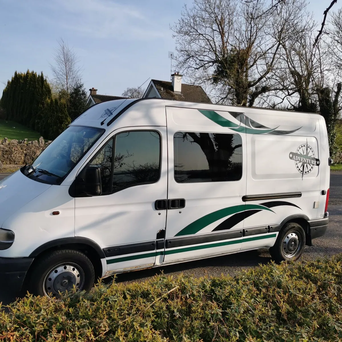 Nissan interstar 3 berth campervan - Image 2