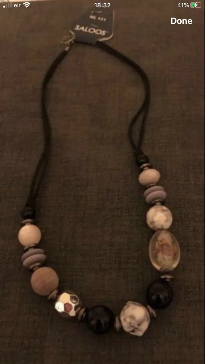 Ladies BNWT necklace €5 - Image 4