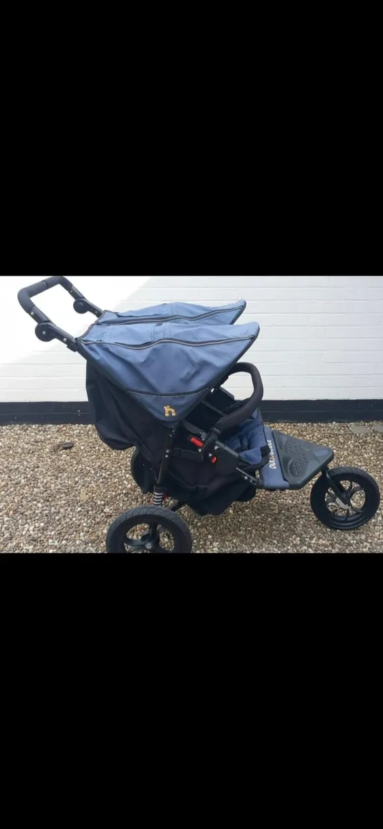 Out n About Double Nipper Buggy - Image 2