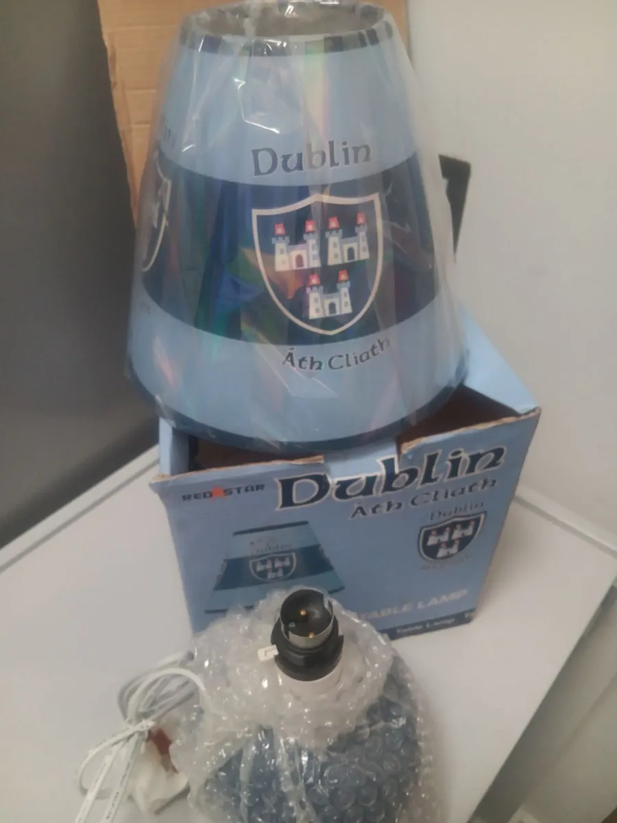 Dublin gaa table lamp - Image 2