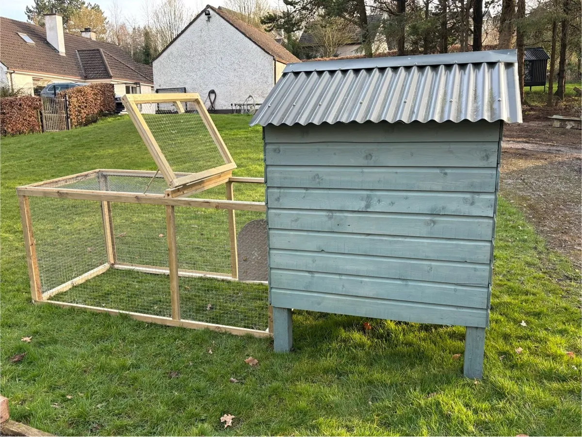 Hen coop + Run - Image 2
