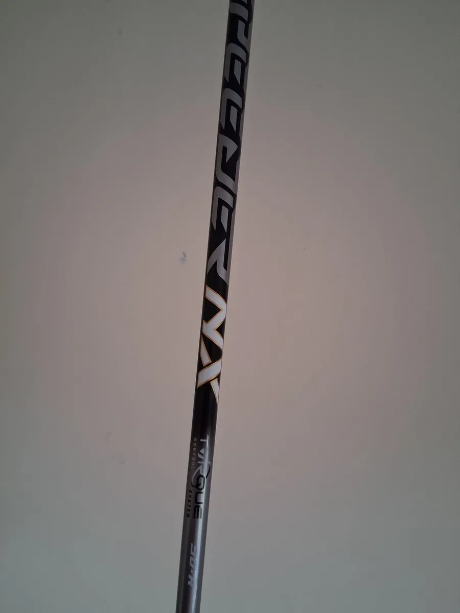 Taylormade Qi10 max driver - Image 3