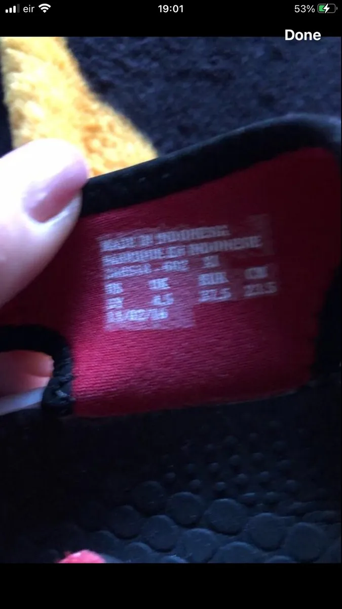 Boys Nike sandals size 4.5 €10 - Image 3