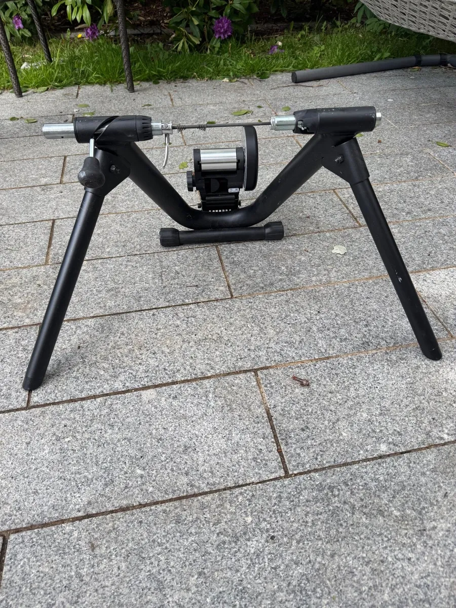 SARIS Basic Mag Trainer - like New - Image 3