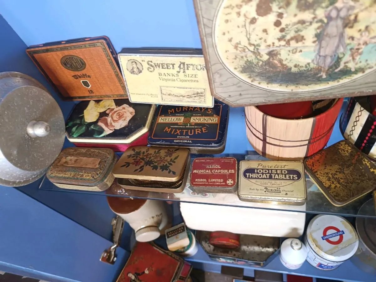 Old Tins - Image 3