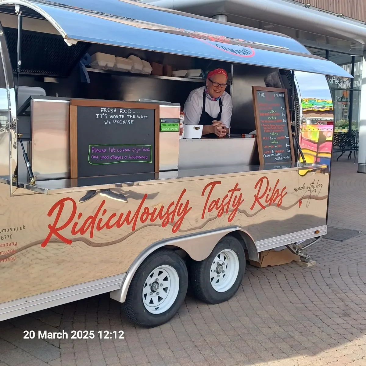 An Airstream style food trailer - Image 1