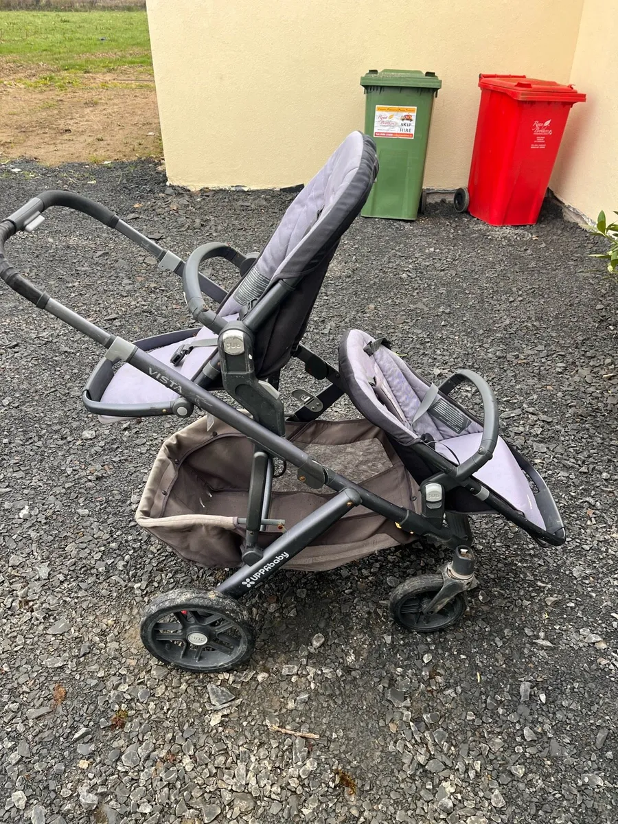 Uppababy vista buggy, rumble seat, adapters etc - Image 1