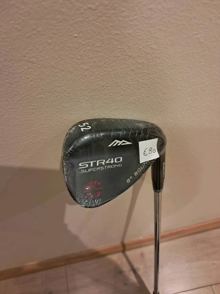 Brand new 52 degree wedge - Image 1