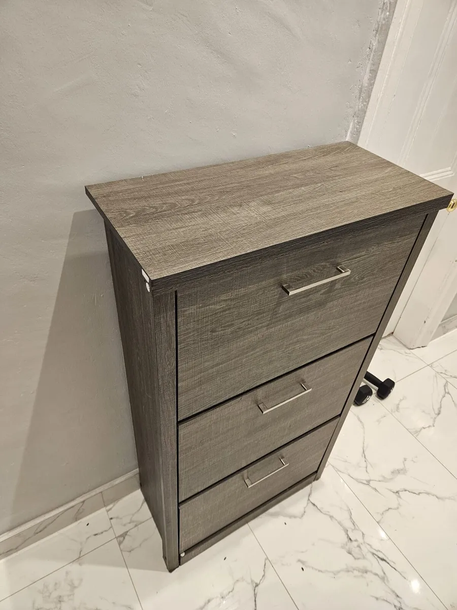 Shoe cabinet - Image 2