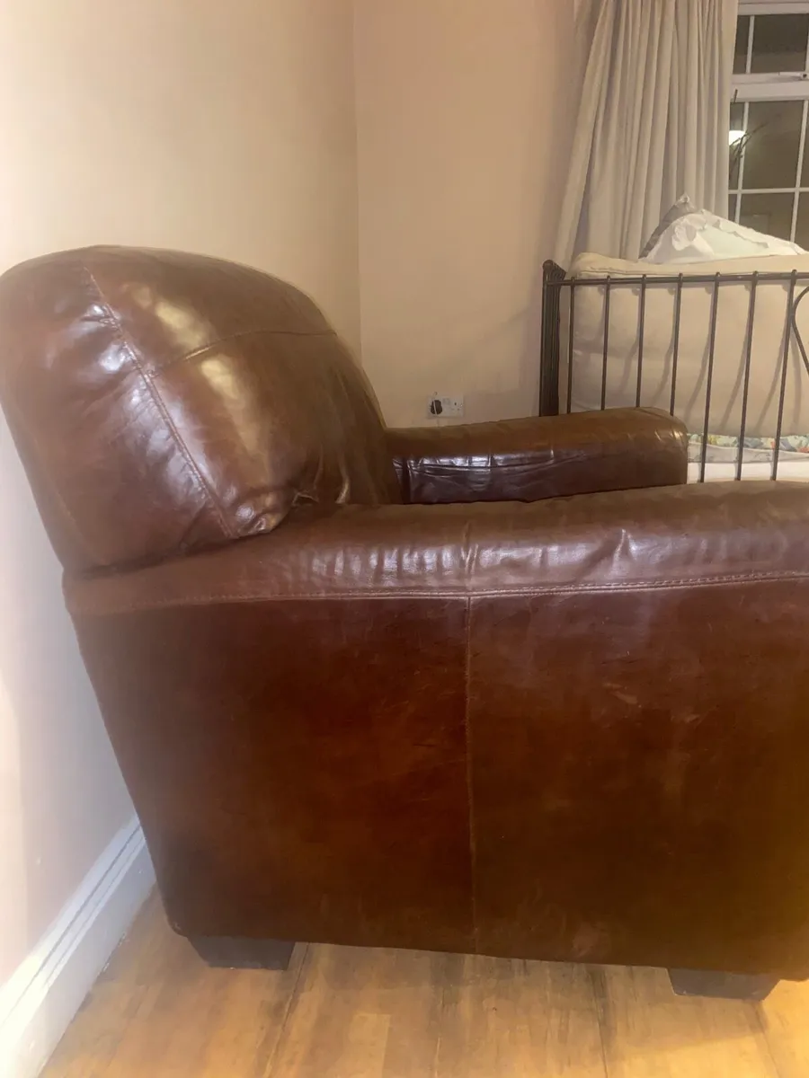 Leather armchair - Image 2