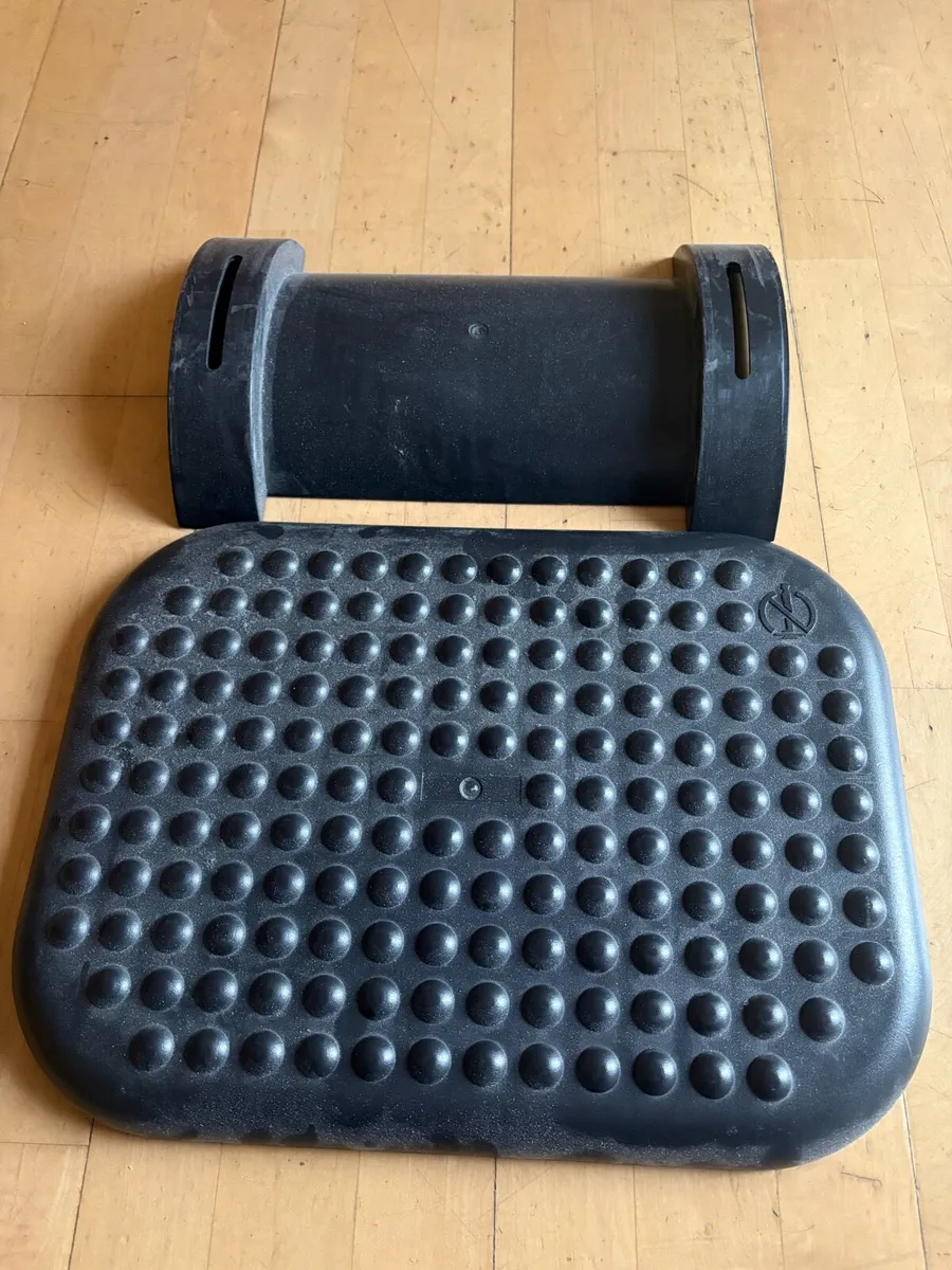 Foot rest and Back support - Image 3
