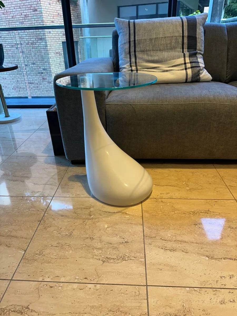 Coffee tables x2 - Image 2