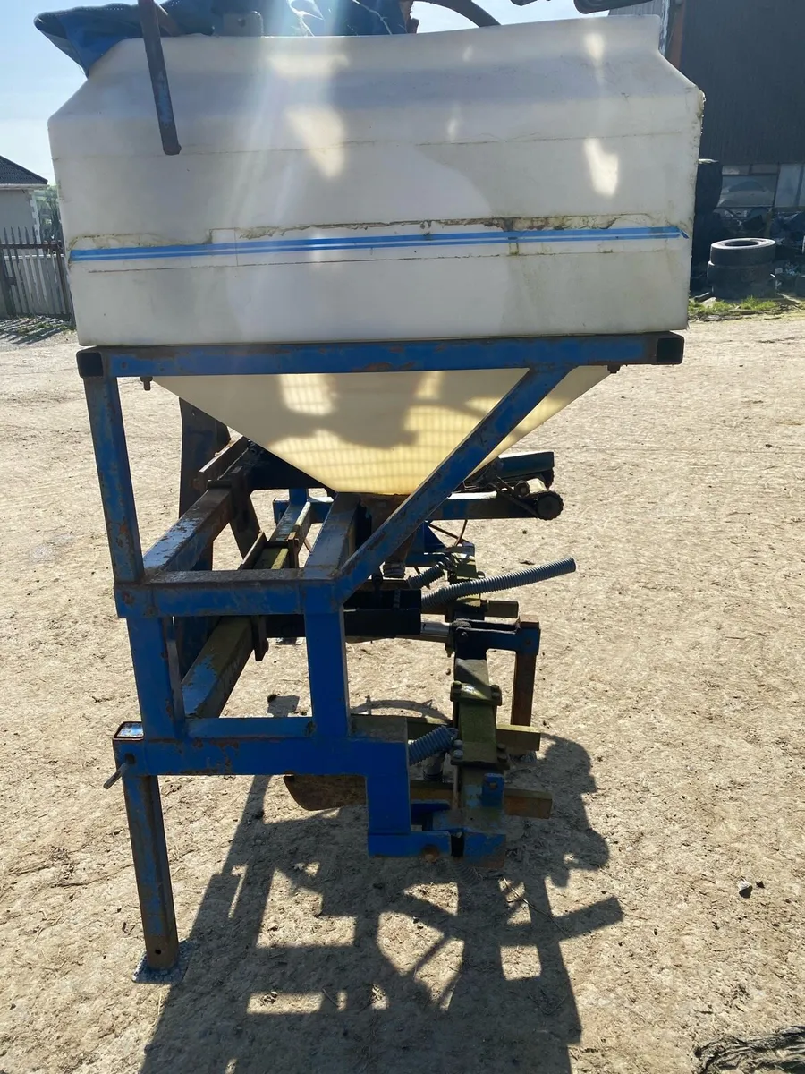 Horsten front fertiliser bin - Image 2