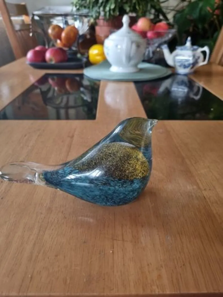 Mdina big glass bird - Image 1