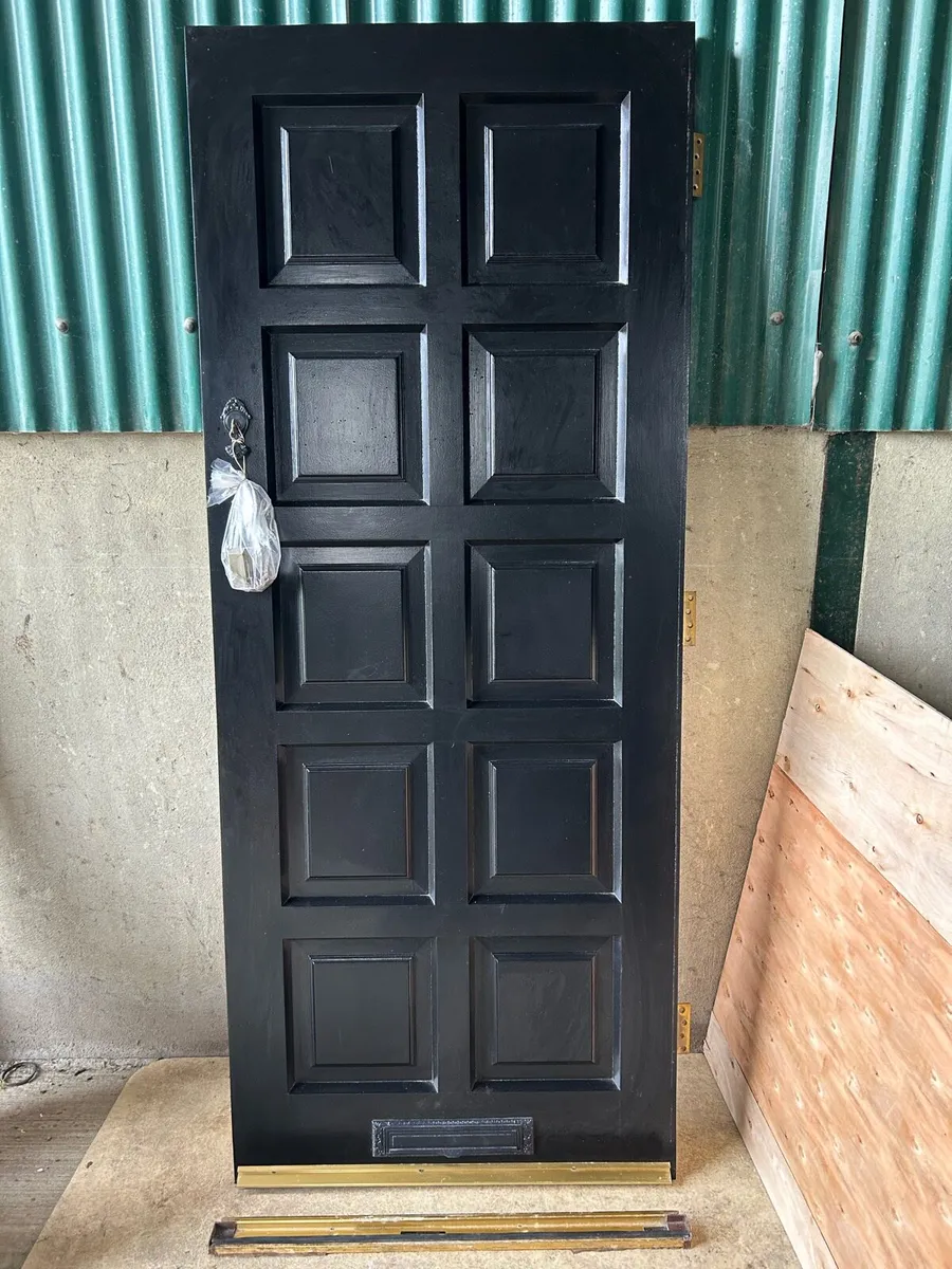 Mahogany door - Image 1