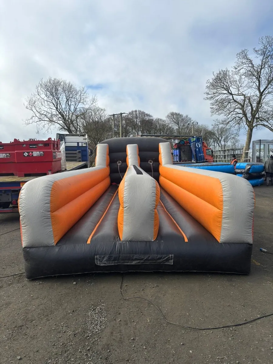 Bungee Run - Bouncy castle - Image 4