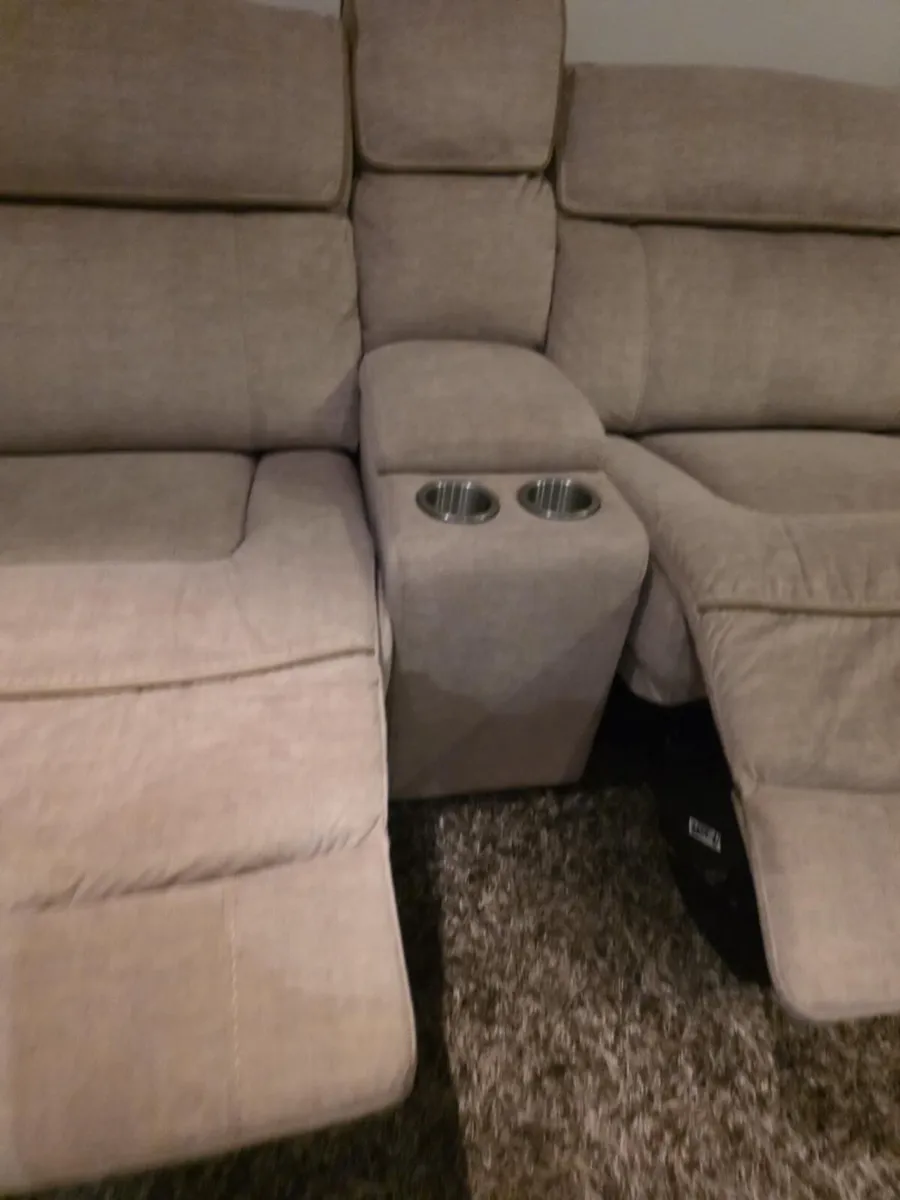 Harvey Norman electric corner sofa like new - Image 4