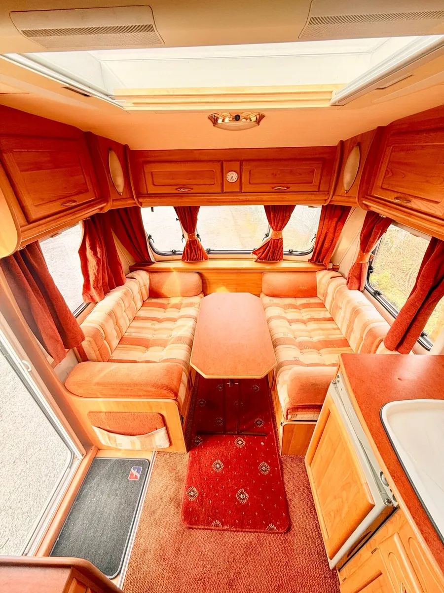 Colchester 520 4-berth caravan fixed bed - Image 3