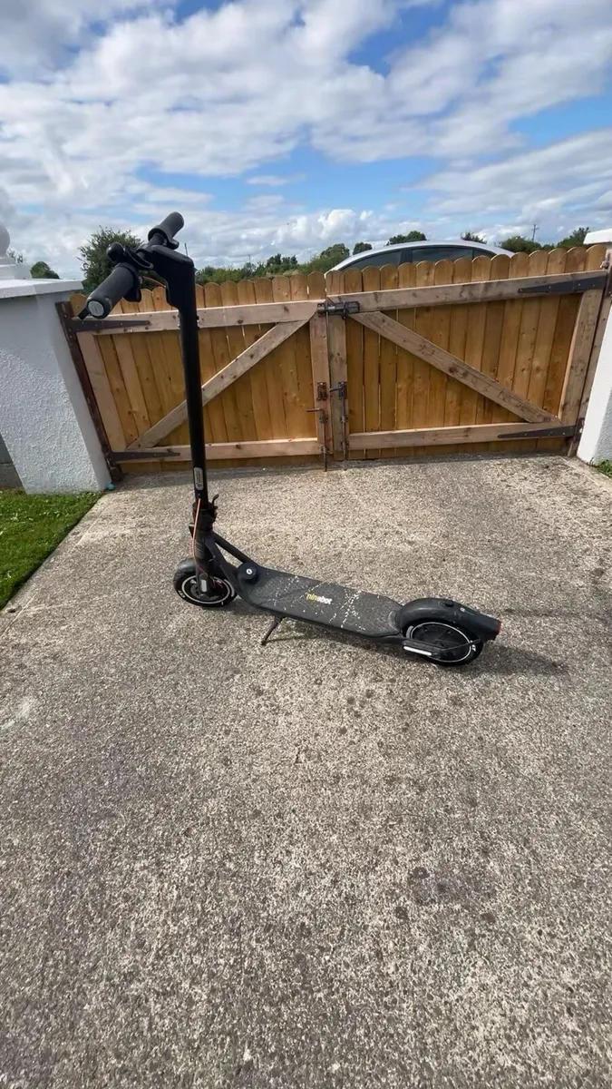 Ninebot F2 pro - Image 2