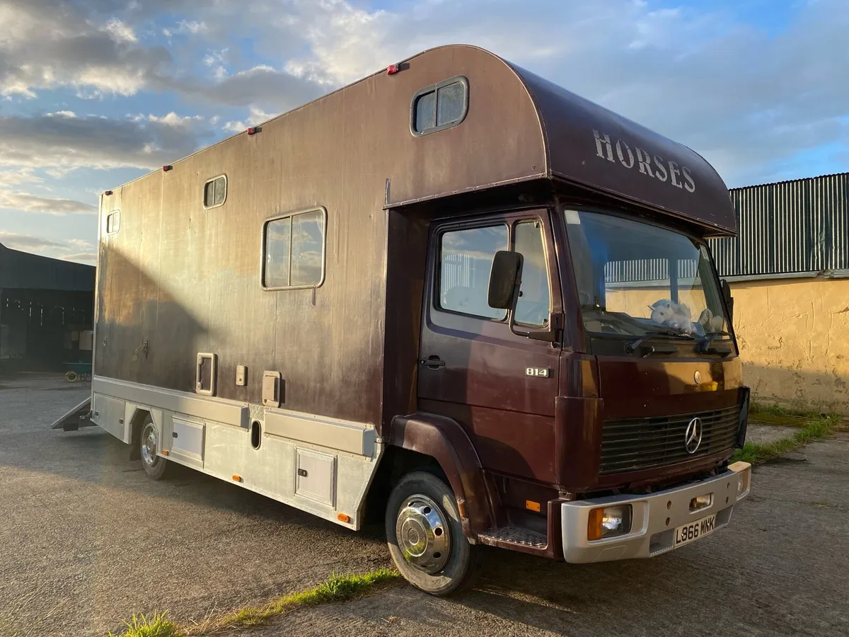 Horse lorry - Image 2